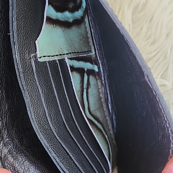 NWOT BOUTIQUE LEATHER COMPANY LARGE CLUTCH/WALLET - Picture 9 of 11